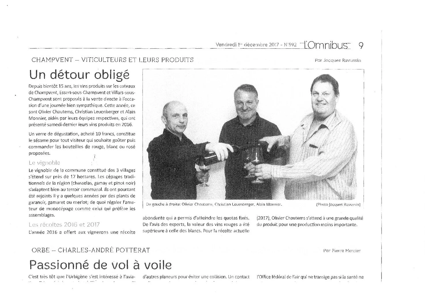 Article de presse présentant les vignerons de Champvent et leurs produits, avec une photographie d'Olivier Chautems, Christian Leuenberger et Alain Monnier lors d'une dégustation de vin.